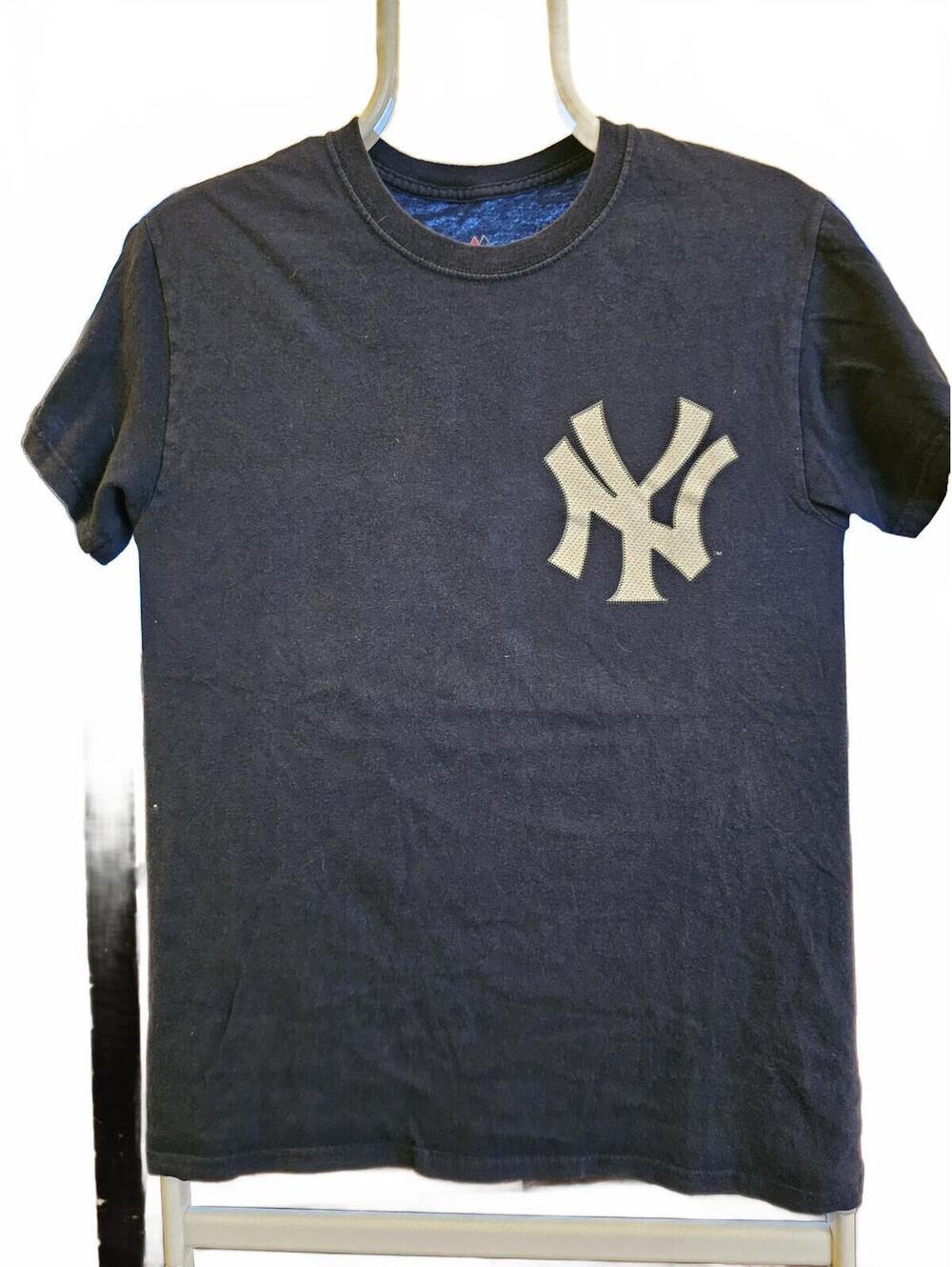 Aaron Judge New York Yankees Baseball Majestic Mens Blue Shirt Size Small